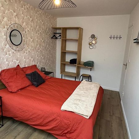 Petite Maison En Pierre Au Pied De La Voie Verte Ploërmel Esterno foto